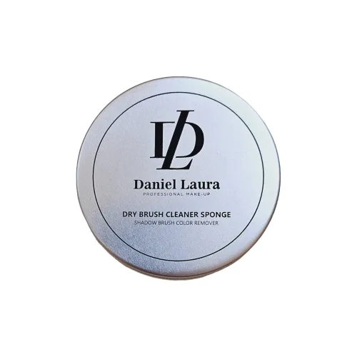 Daniel-laura-brush-color-remover
